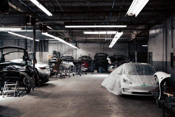 West Los Angeles Auto Body & Collision Repair